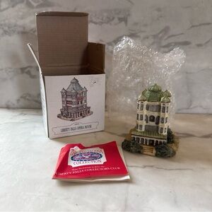 Liberty Falls Opera House Decorative Ceramic Figurine - Cream & Green